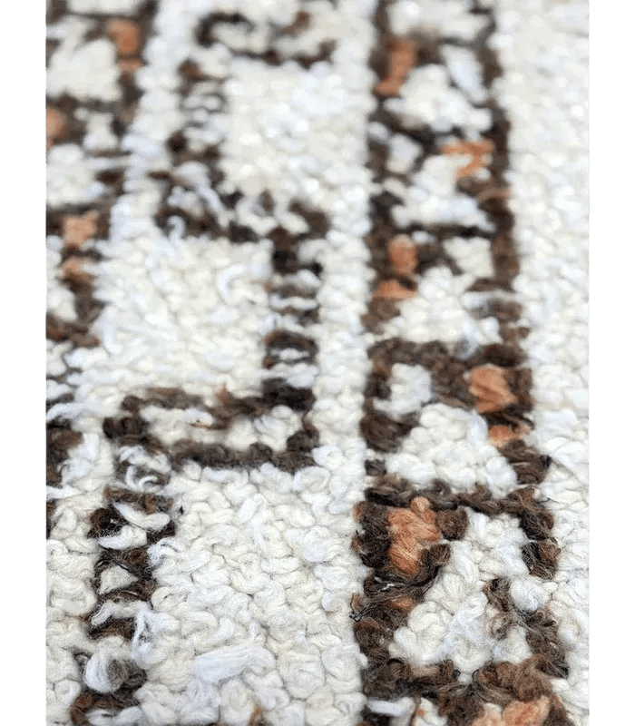Moroccan Ourain Wool Rug – 5 ft 3 in × 8 ft 1 in, White & Brown - Cooperative Atma
