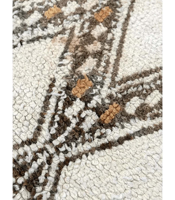 Moroccan Ourain Wool Rug – 5 ft 3 in × 8 ft 1 in, White & Brown - Cooperative Atma